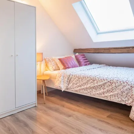 Vakantiehuis Superb In The Centre Of